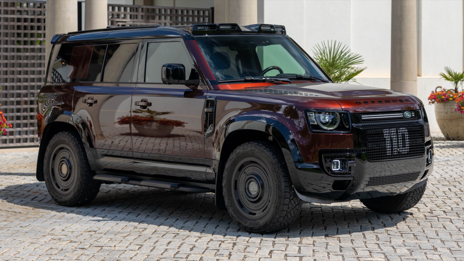 Artemis Signature Defender at a villa